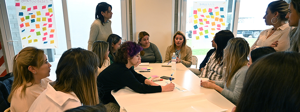 BICE lleva a Neuquén su programa para fomentar empresas conducidas por mujeres