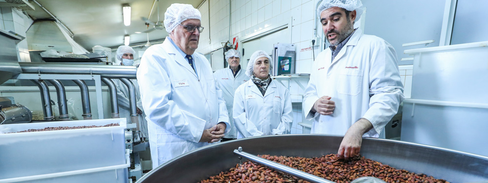 La chocolatería Mamuschka tecnifica su planta para exportar productos orgánicos a EEUU, Canadá, Japón y la Unión Europea